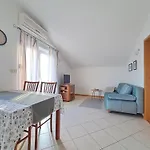 M&m Lägenhet Zadar